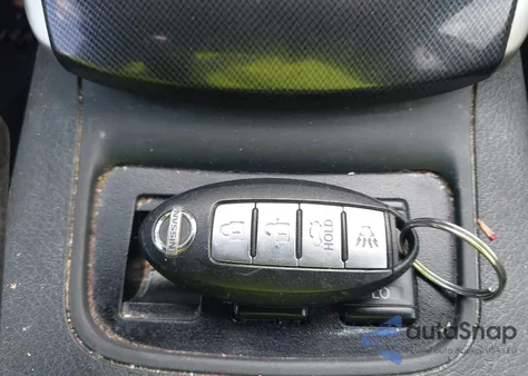 2016 Nissan Sentra Sr z USA, uszkodzony, nr VIN 3N1AB7AP7GY320793